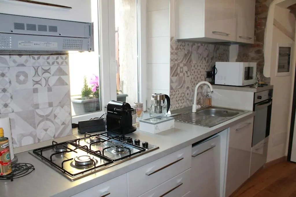 Charme Apartment St Tome Almenno San Salvatore Italy