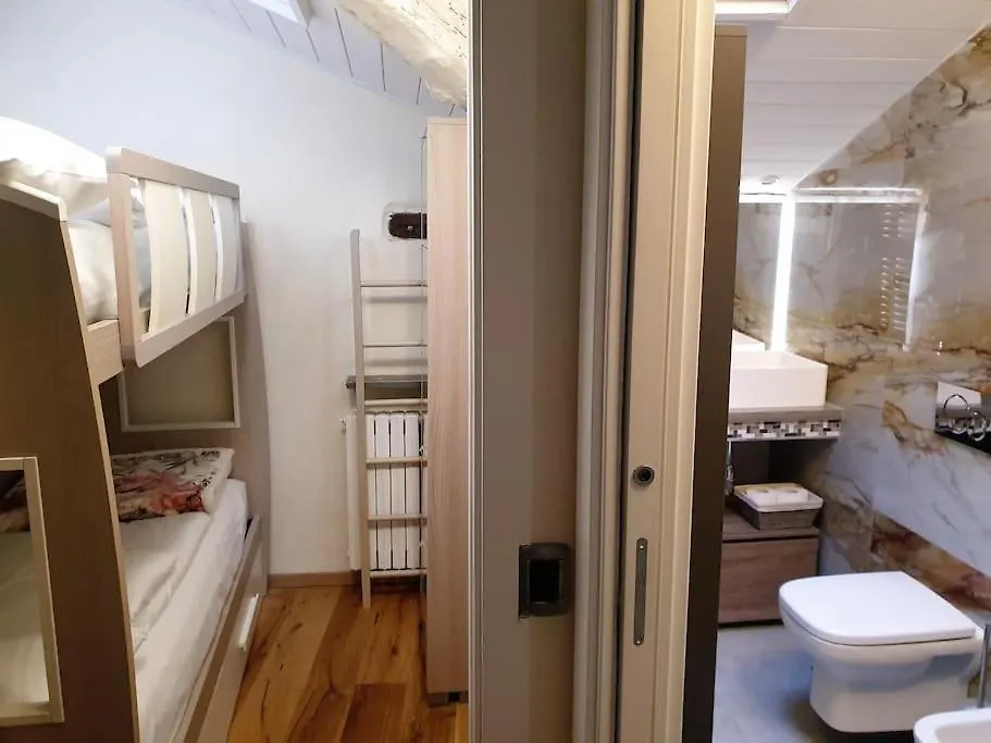 Charme Apartment St Tome Almenno San Salvatore 0*,
