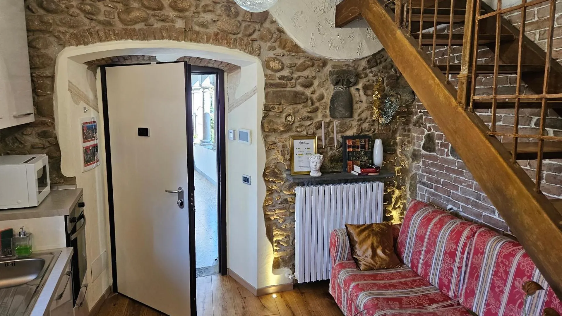 Charme Apartment St Tome Almenno San Salvatore Italy